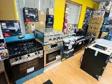 Maytag Gas Range with Air Fry & Convection Oven – $1,398 - Photo 3