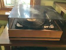 Vintage Dual Turntable