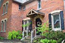 Immaculate 1 Bed Main Level Apt., Owen St.