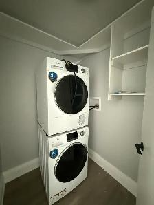 Modern 2-Bedroom Upper Unit | In-Suite Laundry & Parking – Peter - Photo 11