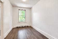 1 Bed Apartment- Rosemont petite patrie - Photo 10