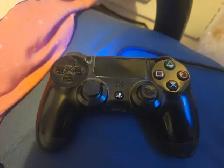 Base Ps4 For Sale! Comes with 6 games and 1 Controller. $80.00 - Photo 2