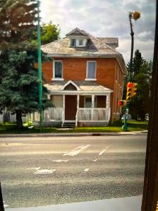 Street level small one bedroom
