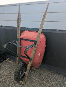 Contractor Wheelbarrow and Industrial Dolly Cart - Photo 7