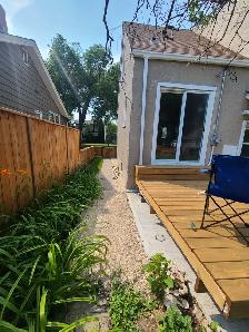 We are looking for new family member at well maintained house. - Photo 10