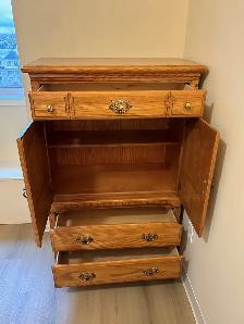 Bedroom Suite (8 Pieces, Oak, Queen) - Photo 4