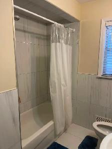 Room for Rent in Basement — Warden & Lawrence (Scarborough) - Photo 3