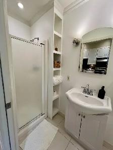 Appartement lumineux près du métro Jarry – 1er nov. 2026 - Photo 7