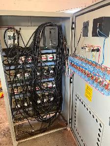 Misc 3 phase electrical panels - Photo 2