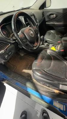 car detailing/auto body( check description)