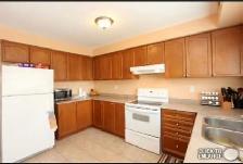 SPACIOUS 4 BEDROOM & 3 WASHROOM SEMI-DETACHED HOUSE FOR RENT - Photo 5