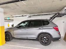 2017 BMW X3 28i xDrive Only 64,000 km(driven by a meticulous fem