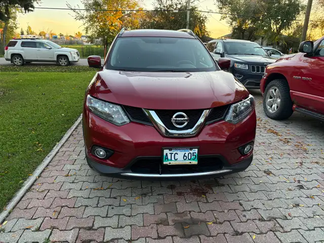 2016 Nissan Rogue SV AWD