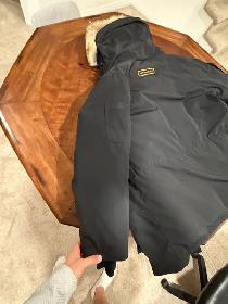 Men's Canada Goose Jacket - Photo 8