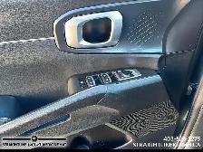 2022 Kia Sorento LX Premium Family Friendly, 7 Passenger, Spacio - Photo 11
