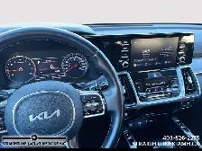 2022 Kia Sorento LX Premium Family Friendly, 7 Passenger, Spacio - Photo 14