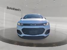 2018 Chevrolet Trax FWD LT - Photo 2