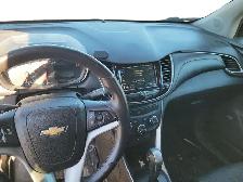 2018 Chevrolet Trax FWD LT - Photo 14