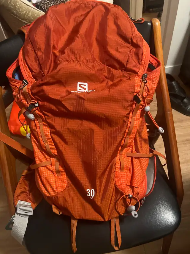 Salomon Back Pack