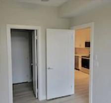Luxury 1 bedroom condo for rent in Auburn Bay - Photo 5
