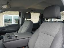 2024 Ford F-350 4WD Crew Cab Flat Deck - Photo 22