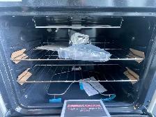 NEW 30" GE Electric Glass Top Range Stove (5 Cu.Ft) Self Clean - Photo 4