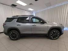 2027 Chevrolet Equinox AWD RS - Photo 9