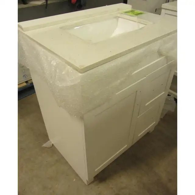 Vision Vanities 30' Vanity Sandy