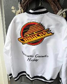 Mitchell & Ness Canucks Satin Bomber – Large – Flying Skate Logo - Photo 2