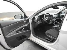 2023 Hyundai Elantra Preferred HEATED SEATS | PUSH BUTTON START - Photo 11