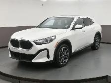 2025 BMW X2 XDRIVE AWD | LEATHER | HEATED SEATS | SUNROOF | APPL - Photo 3