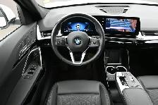 2025 BMW X2 XDRIVE AWD | LEATHER | HEATED SEATS | SUNROOF | APPL - Photo 24