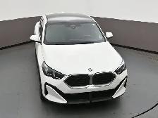 2025 BMW X2 XDRIVE AWD | LEATHER | HEATED SEATS | SUNROOF | APPL - Photo 49