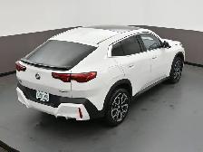 2025 BMW X2 XDRIVE AWD | LEATHER | HEATED SEATS | SUNROOF | APPL - Photo 54