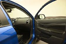 2026 Mitsubishi RVR ES 4WD | HEATED SEATS | POWER WINDOWS | BLUE - Photo 29