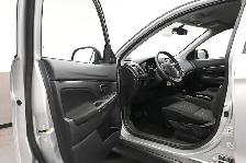 2024 Mitsubishi RVR ES 4WD | HEATED SEATS | POWER WINDOWS | BLUE - Photo 14