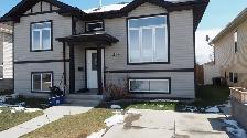 Great 3 Bedroom Unit in Johnstone Crossing!