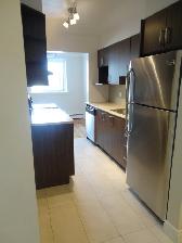 BEAUTIFULLY UPGRADED  2 BDRM - Photo 4