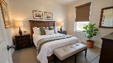 Bright 2-Bedroom Apartment with Private Rooftop Deck!! - Photo 4