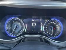2020 Chrysler Pacifica Launch Edition | Clean Carfax | New - Photo 16