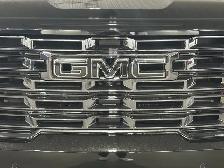 2027 GMC Acadia Denali Ultimate - Photo 8