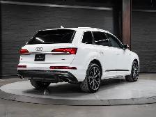 2026 Audi Q7 Progressiv | S-Line Package | Panoramic Sunroof - Photo 9