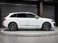 2026 Audi Q7 Progressiv | S-Line Package | Panoramic Sunroof - Photo 12