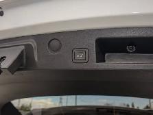 2027 Chevrolet Equinox AWD LT - Photo 12