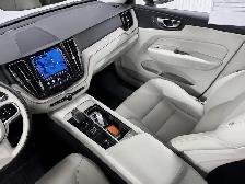 Volvo XC60 B6 Plus version foncée AWD 2023 à vendre - Photo 21