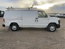 2014 Ford E-Series E-150 - Photo 7