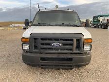 2014 Ford E-Series E-150 - Photo 8