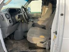 2014 Ford E-Series E-150 - Photo 13