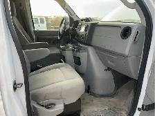 2014 Ford E-Series E-150 - Photo 16