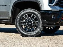 2025 Chevrolet Silverado 3500HD LTZ Trail Boss 6.6L Duramax - Photo 5